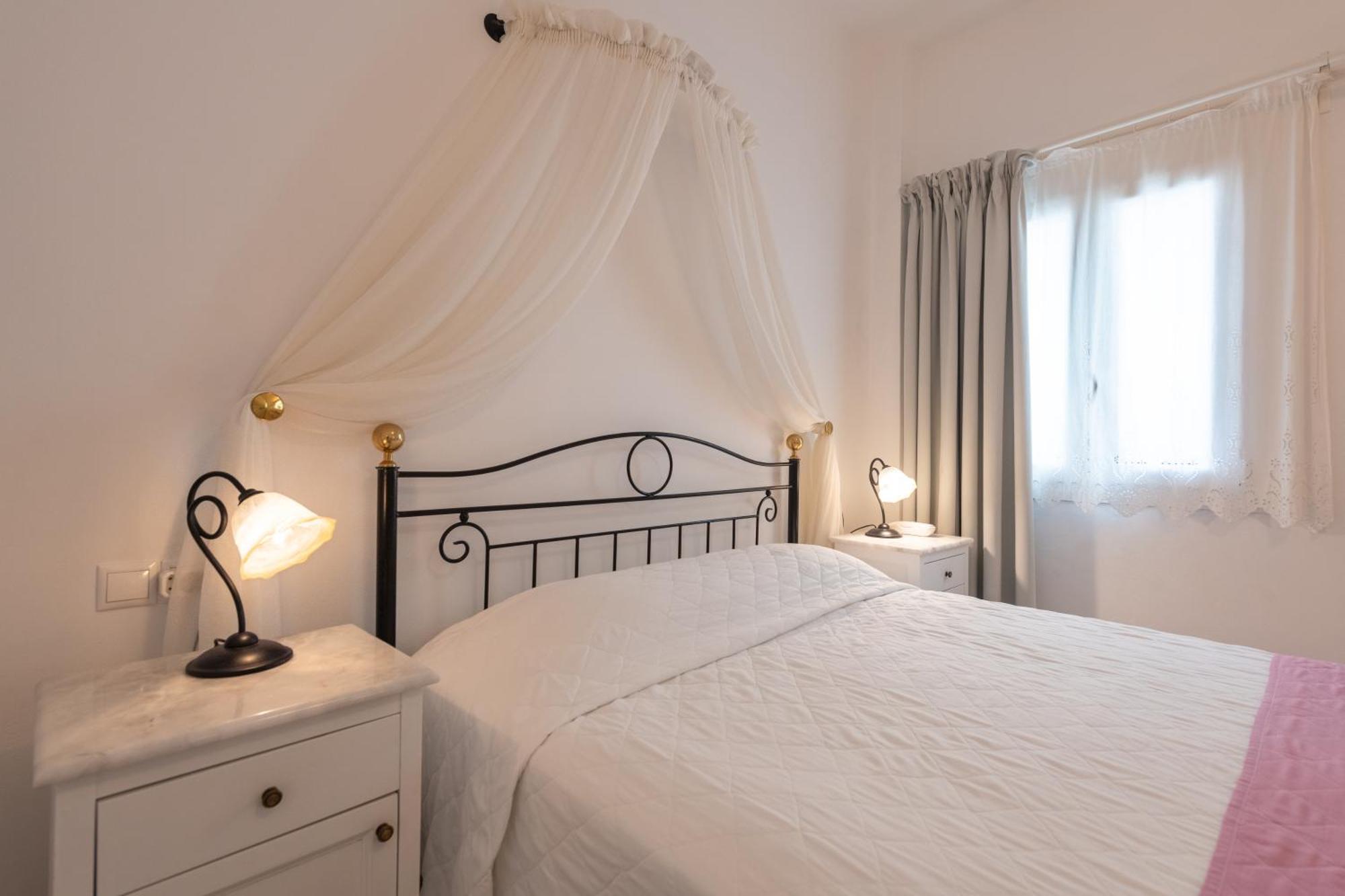 Reverie Santorini Hotel Firostefani Dış mekan fotoğraf