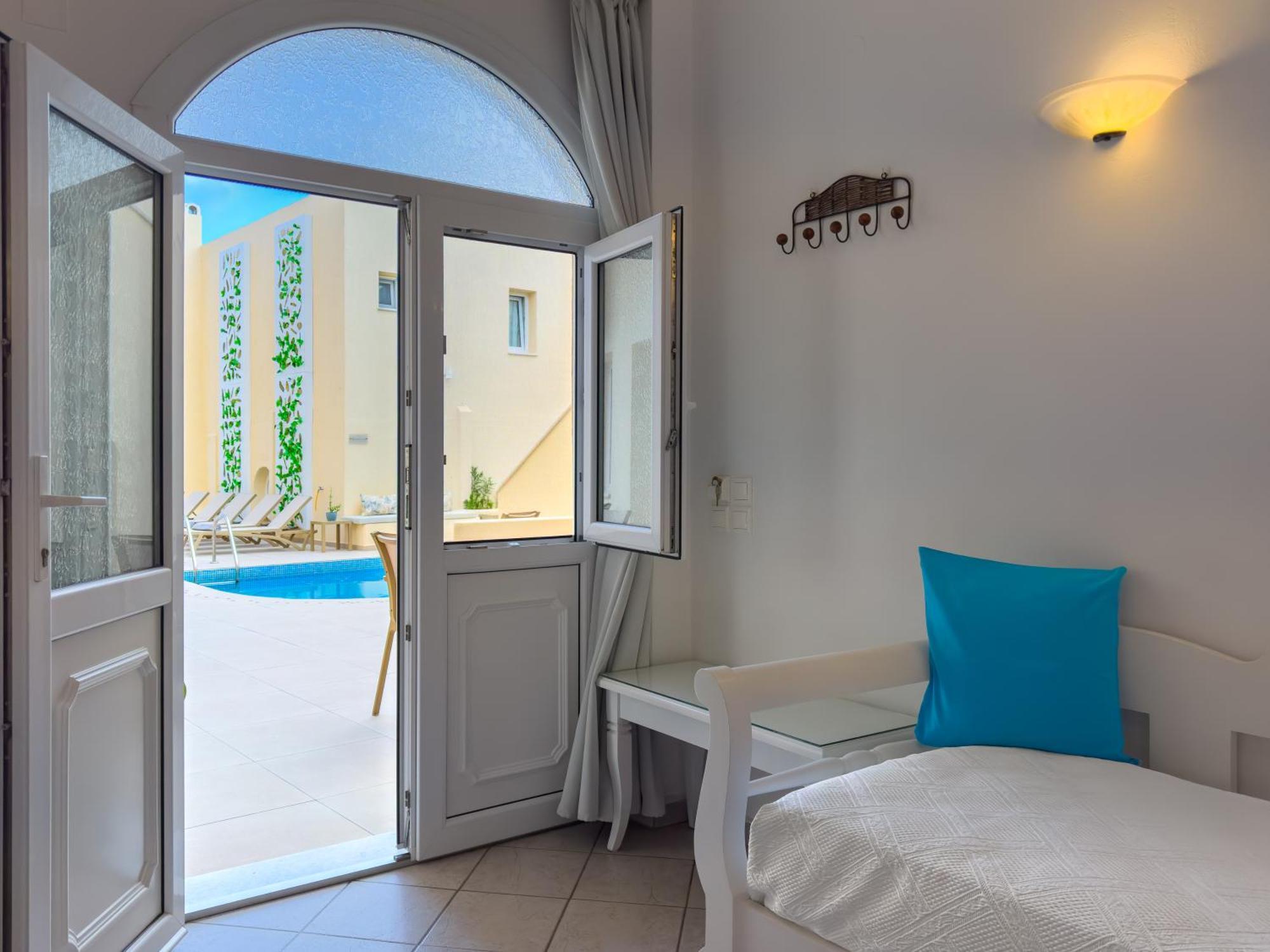 Reverie Santorini Hotel Firostefani Dış mekan fotoğraf